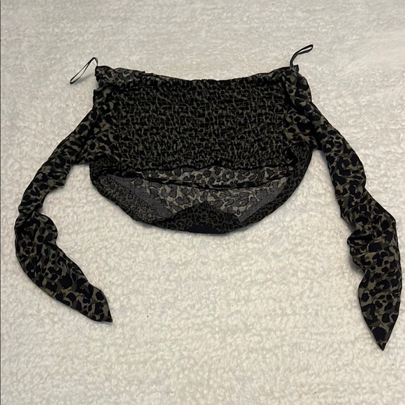 Leopard Print Bandeau Top - Picture 3 of 3